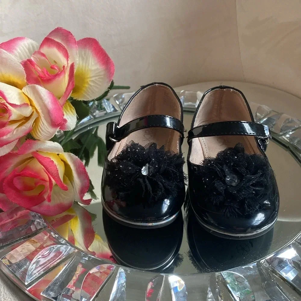 Black Patent Leather Mary Hanes With Embellished Mesh Flower 9M